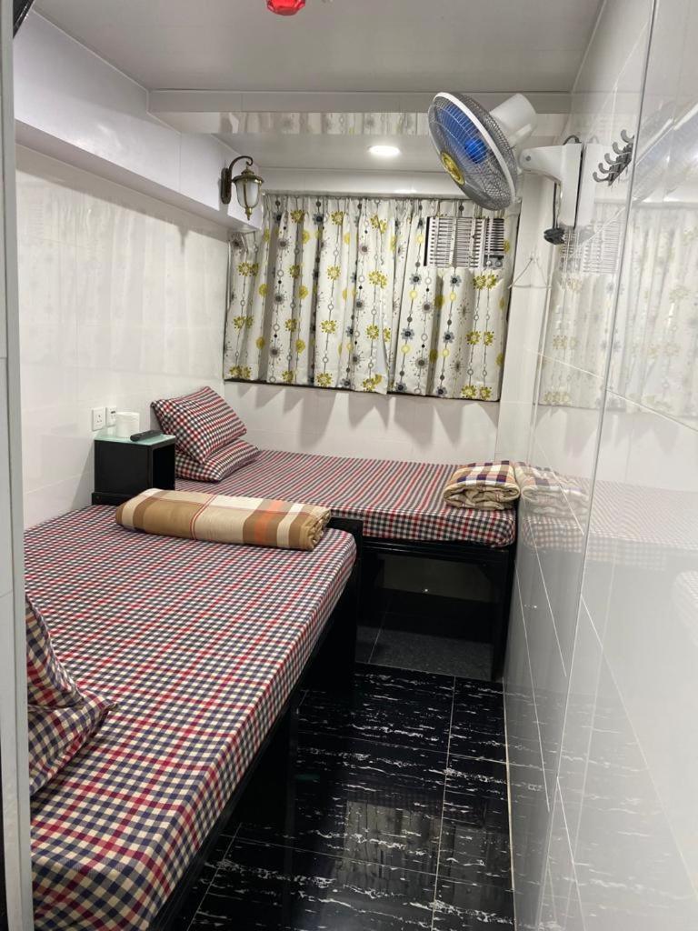 Days Hostel Block D Hong Kong Esterno foto