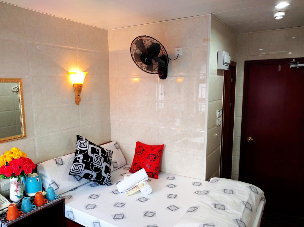 Days Hostel Block D Hong Kong Esterno foto